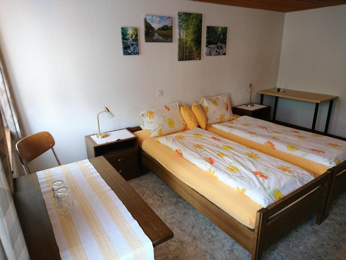 Gasthaus Zum Ochsen Neuhaus ภายนอก รูปภาพ