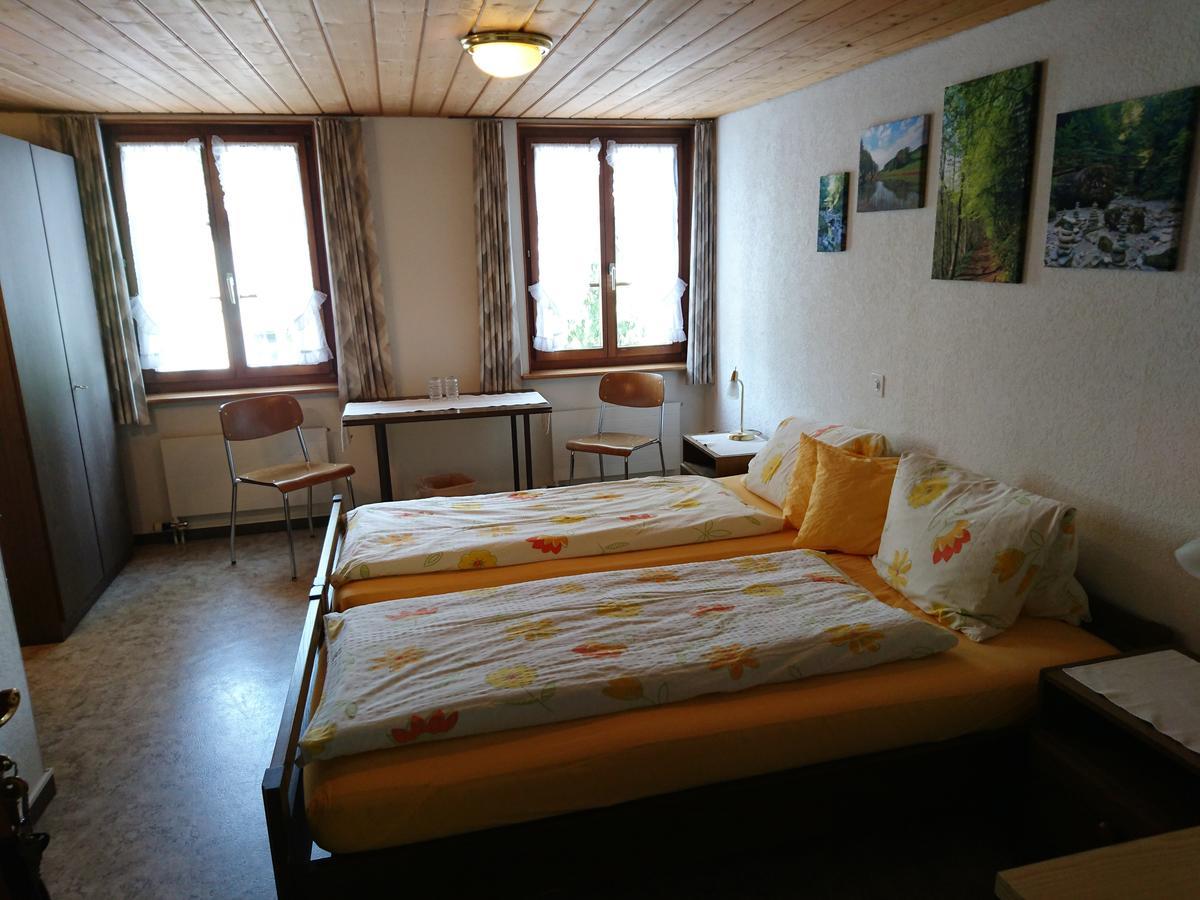 Gasthaus Zum Ochsen Neuhaus ภายนอก รูปภาพ